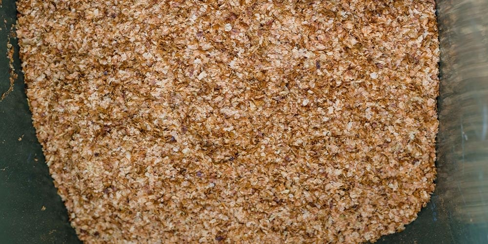 Coffee chaff is the dry scaly protective skin of the seed of a coffee bean and is a byproduct of the coffee roasting process. It’s great for enriching your compost soil!
